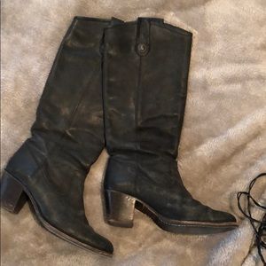 Frye black nubuck pull on boots. Size 9